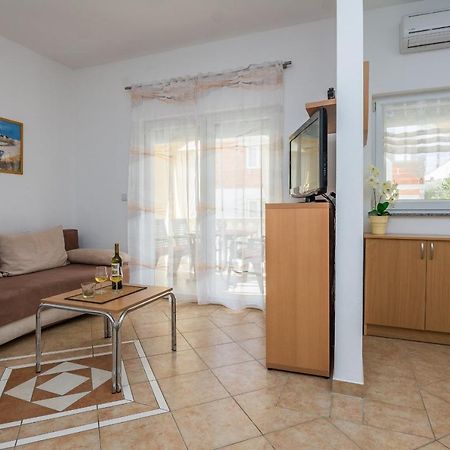 Apartments Sarlija วีร์ ภายนอก รูปภาพ